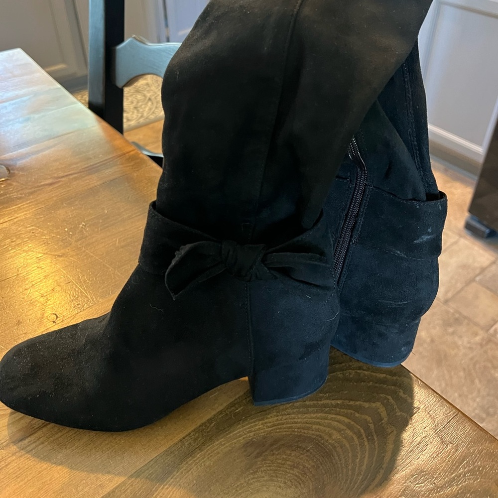 Kelly and Katie black suede boots